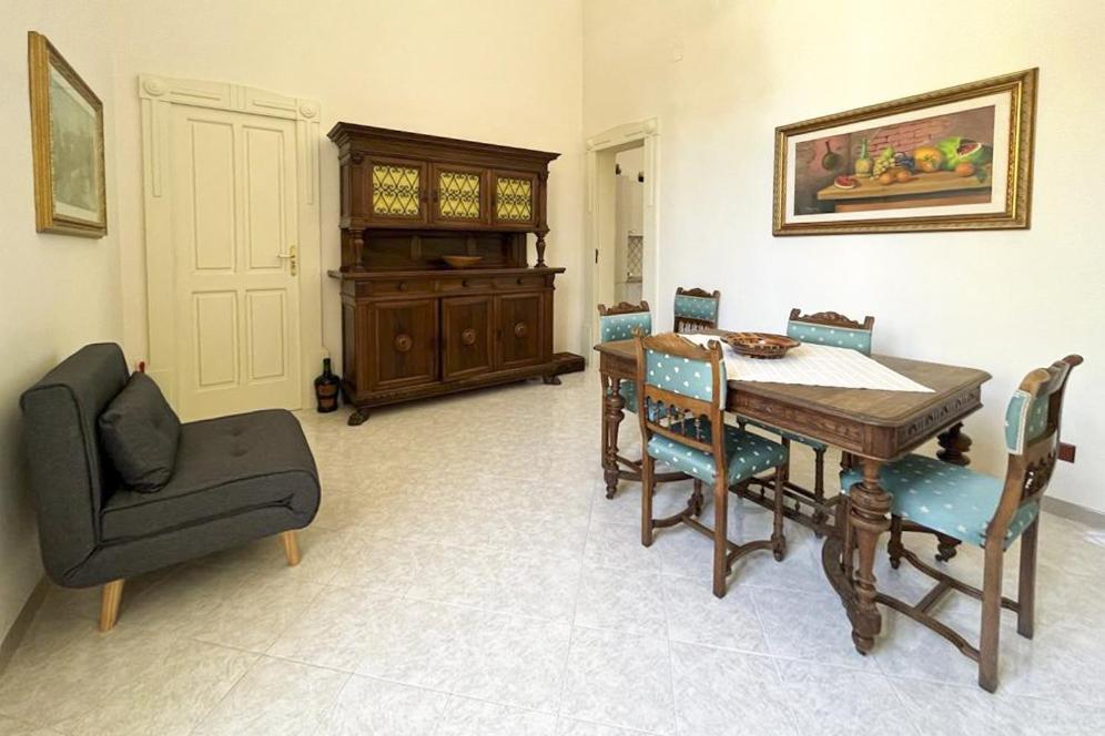 Ferienwohnung Via Paisiello Lecce Exterior foto